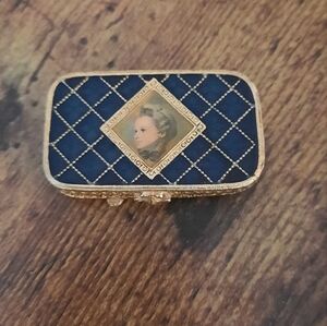 Vintage Estee Lauder Solid Perfume Portrait Compact Blue Enamel